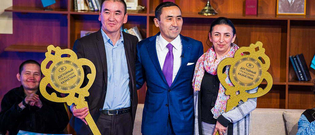 dve-kvartiry-k-nauryzu-razygryvaet-stroitel-naya-kompaniya