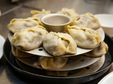 gastronomicheskaya-kul-tura-bishkeka-istoricheskie-stolovye-goroda