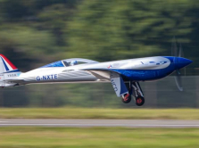 rolls-royce-sozdala-samyy-bystryy-samolet-s-elektrodvigatelem-ego-skorost-dostigaet-623-km-ch