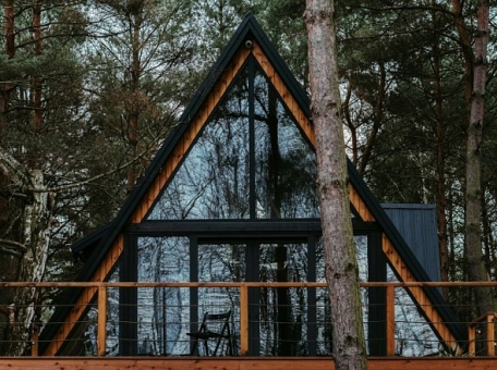 where-to-stay-in-burabay-and-nearby-hotels-cabins-and-glamping-sites-for-every-type-of-traveler