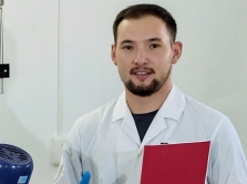 a-young-biologist-from-kazakhstan-on-how-his-interest-in-science-came-about-and-how-the-microbiome-affects-human-life