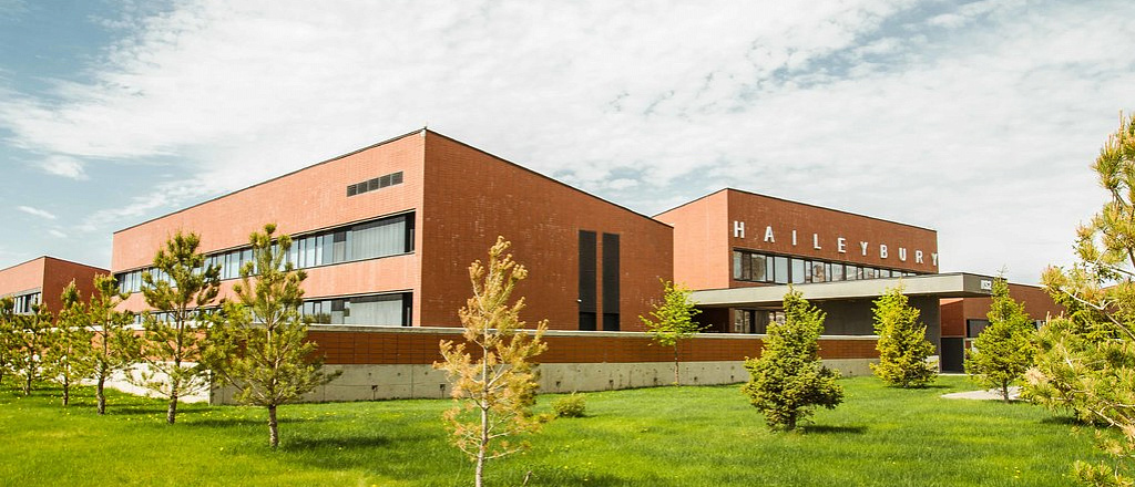 haileybury-astana-mekteb-boyynsha-e-toly-zholn-s-a-astanada-y-zhal-yz-britandy-mektepte-b-l-md-alay-bered
