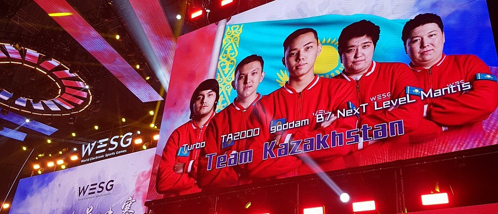 1-5-milliona-dollarov-prizovoy-fond-turnira-kibersportsmeny-o-komande-sorevnovaniyah-i-dohode