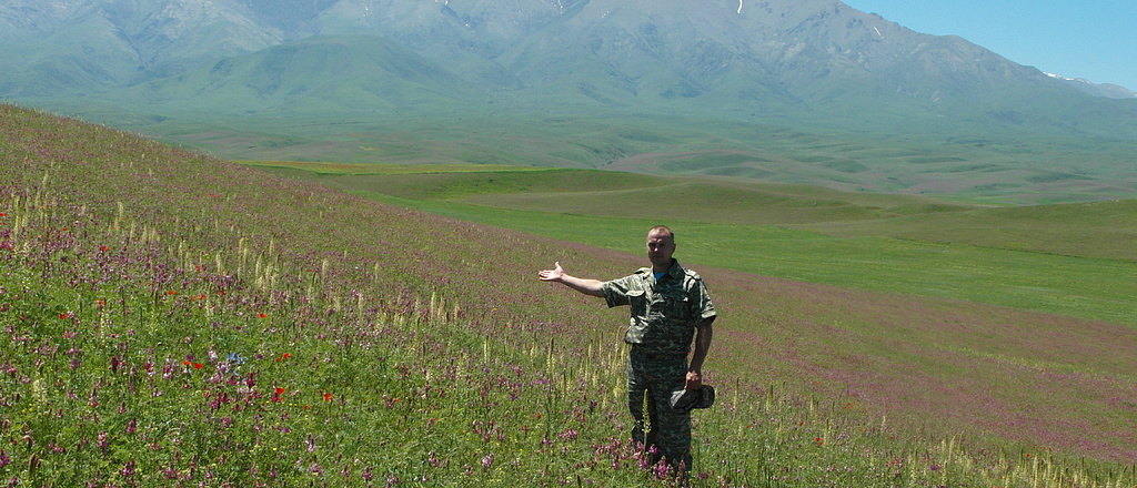 o-tom-kak-semeynaya-paseka-v-almaty-za-god-proizvodit-do-10-tonn-meda