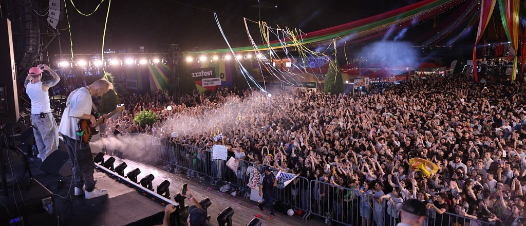 tri-dnya-muzyki-vkusa-i-letnego-nastroeniya-kak-proshel-mazza-food-music-festival-2026