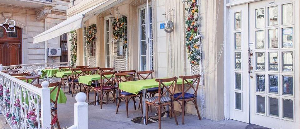 top-8-restaurants-to-enjoy-delicious-food-on-summer-terrace-in-baku