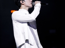 the-music-man-dimash-daybergen-lemdeg-e-zd-k-dauys-ies