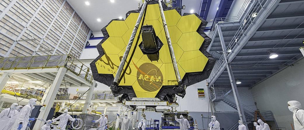 nasa-opublikovalo-samuyu-glubokuyu-fotografiyu-vselennoy
