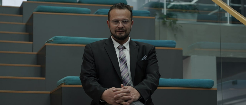 udivilo-kak-privetlivy-mestnye-dekan-fakul-teta-team-university-o-zhizni-v-uzbekistane-lyudyah-i-tradiciyah