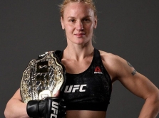 byvshiy-chempion-ufc-konor-makgregor-voshitilsya-kyrgyzstankoy-valentinoy-shevchenko