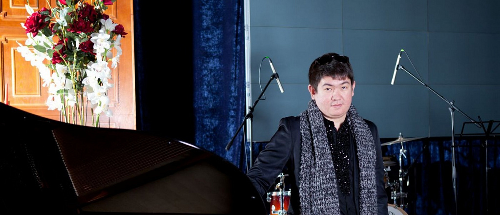 zhan-mukanov