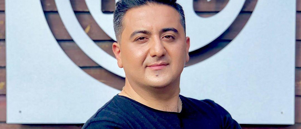 alik-mkrtchyan-o-lyubimyh-mestah-v-kieve-i-svidaniyah-s-suprugoy
