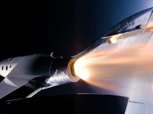 virgin-galactic-richarda-brensona-razygraet-besplatnyy-polet-v-kosmos