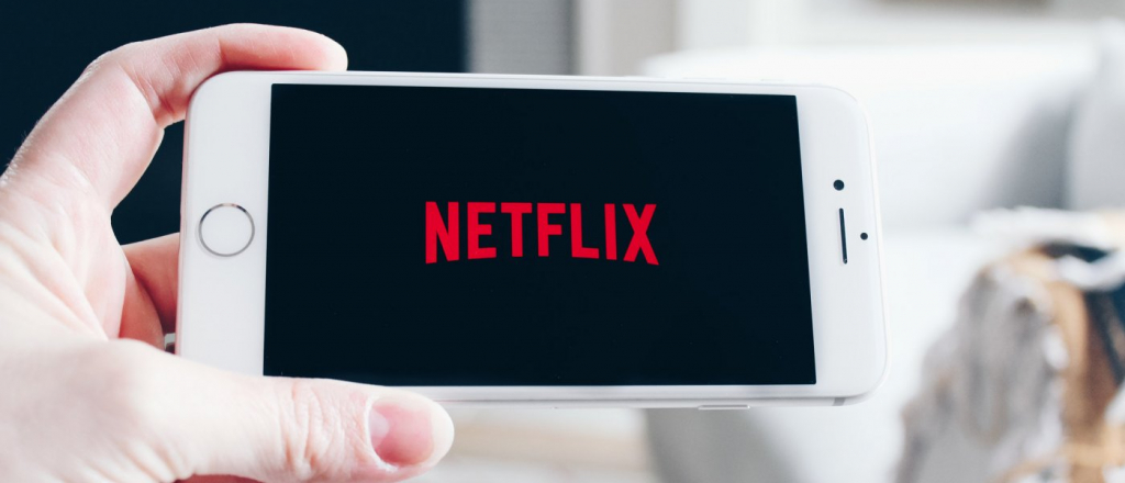 na-youtube-kanale-netflix-poyavilsya-treyler-dokumental-nogo-fil-ma-becoming