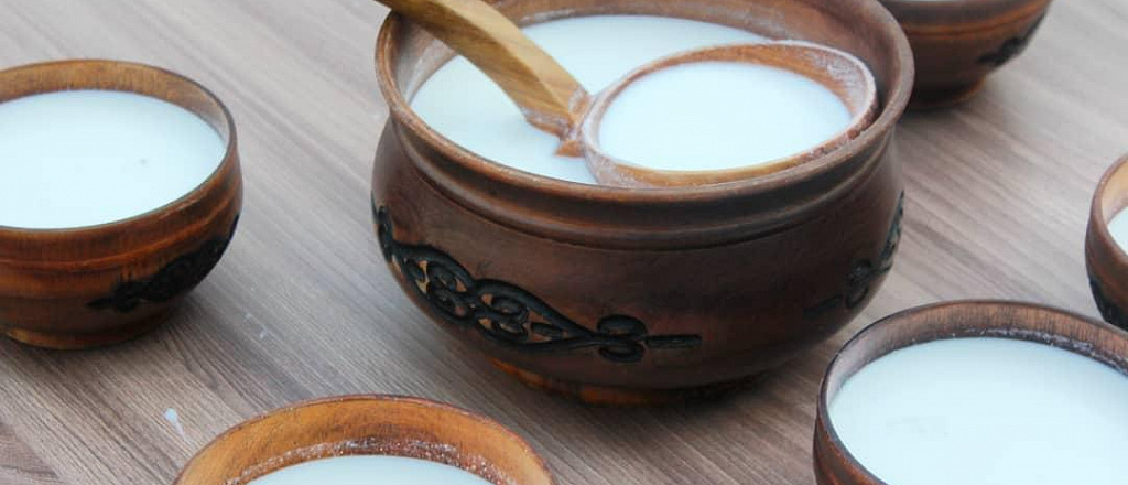 napitki-made-in-kazakhstan-gde-zakazat-kumys-i-shubat-v-almaty