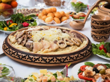 kak-gotovyat-baursaki-shelpeki-i-kuyrdak-v-raznyh-regionah-kazahstana