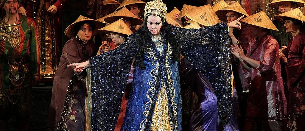 opera-turandot-v-pryamom-efire
