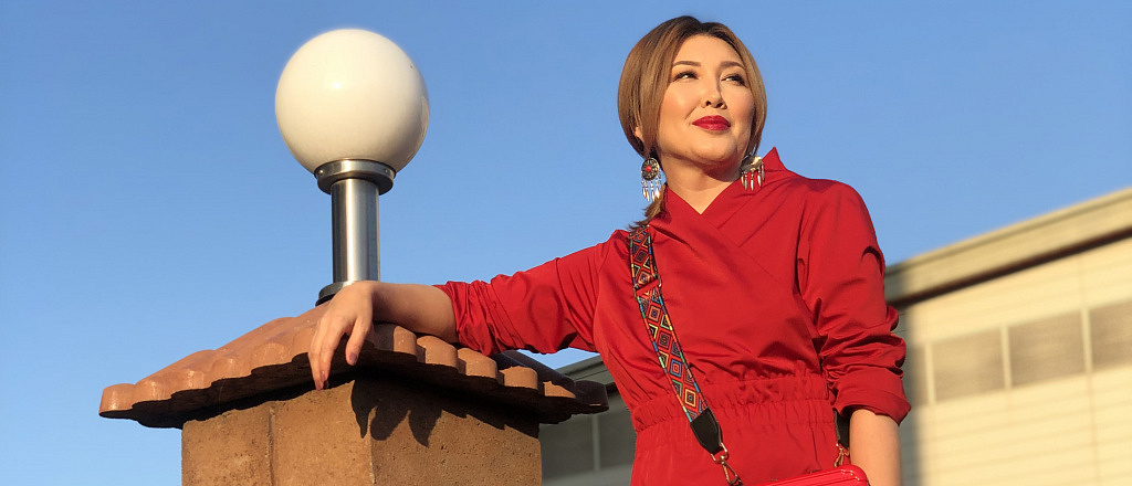 istorii-ponaehavshih-mira-bergen-o-tom-pochemu-predpochla-almaty-stolice