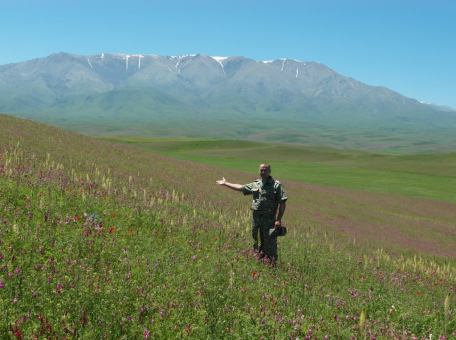 o-tom-kak-semeynaya-paseka-v-almaty-za-god-proizvodit-do-10-tonn-meda