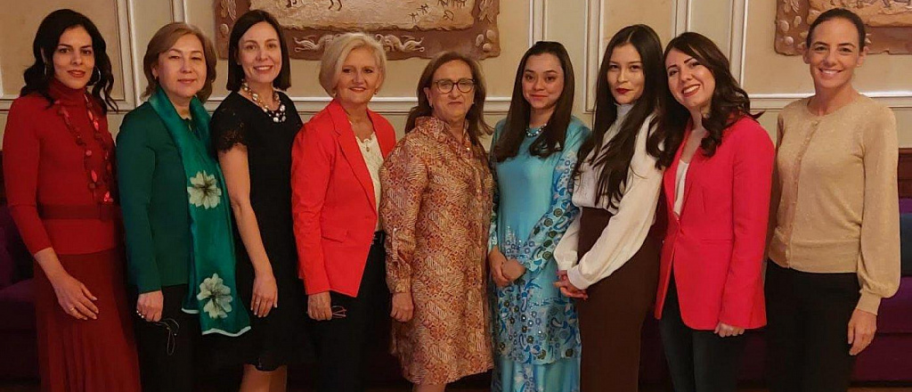 v-astane-proydet-rozhdestvenskiy-blagotvoritel-nyy-bazar