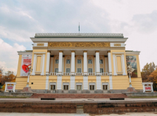 tanceval-nyy-urok-ot-baleriny-gul-zhan-tutkibaevoy-v-pryamom-efire