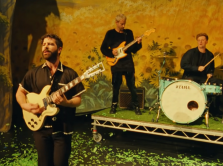 foals-predstavili-novyy-klip-i-anonsirovali-al-bom