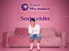 kazahstanskiy-pevec-sadraddin-o-populyarnosti-novom-al-bome-i-pesnyah-kotorye-uchat-dobrote