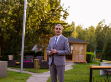 general-nyy-menedzher-rixos-astana-o-tom-kak-prinyat-17-prezidentov-v-otele-i-ob-obuchenii-v-enu