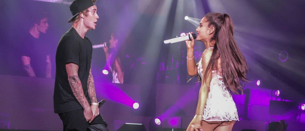 ariana-grande-pokazala-novogo-boyfrenda-v-klipe-s-dzhastinom-biberom