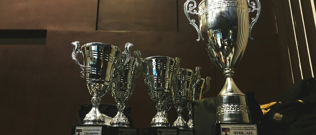 nazvany-laureaty-premii-gil-dii-rezhisserov-ssha-glavnyy-priz-poluchil-kristofer-nolan