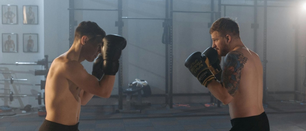 brazilec-herdeson-batista-prishel-na-vzveshivanie-turnira-mma-s-flagom-kyrgyzstana