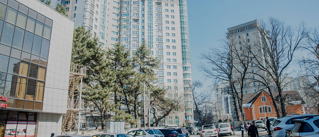 kak-zhivut-v-odnom-iz-samyh-prestizhnyh-rayonov-almaty-samal