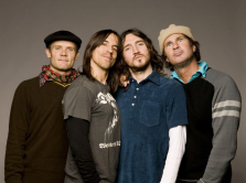 red-hot-chili-peppers-vypustili-novyy-al-bom-unlimited-love