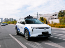 baidu-planiruet-zapustit-servis-robotaksi-v-100-gorodah-k-2030-godu