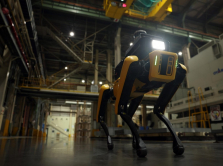 na-zavode-kia-poyavilsya-novyy-sotrudnik-chetveronogiy-robot