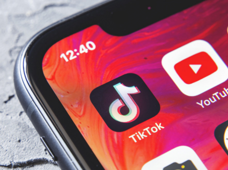 tiktok-vvodit-roditel-skiy-kontrol