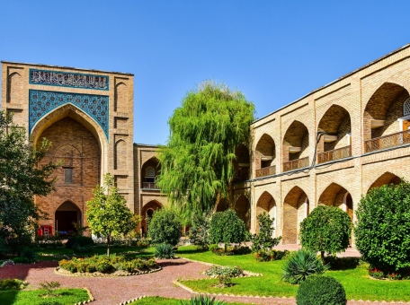 8-active-expat-communities-in-uzbekistan-for-networking