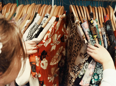 asos-planiruet-kupit-britanskiy-modnyy-brend-topshop
