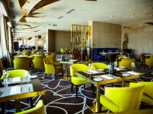 kak-vse-ustroeno-v-restorane-cloud9-v-hilton-astana