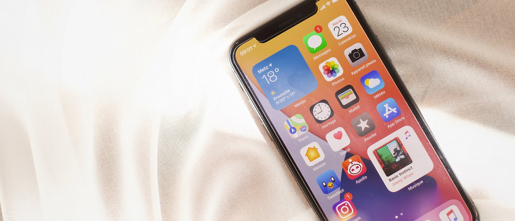 iphone-budut-proizvodit-polnost-yu-iz-pererabatyvaemyh-materialov