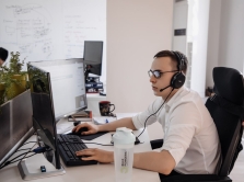 kak-stat-fullstack-razrabotchikom-obyazannosti-zarabotnaya-plata-perspektivy