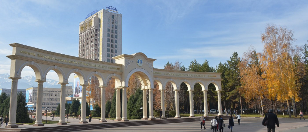 kak-postupit-i-na-kogo-uchit-sya-v-kaznu-imeni-al--farabi-krupneyshem-vuze-kazahstana