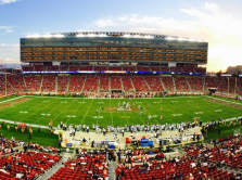 rianna-vystupila-na-super-bowl-2023-vpervye-za-pyat-let