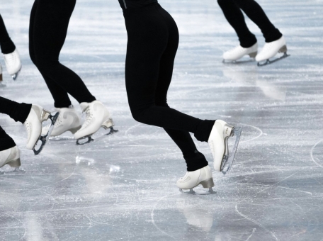 grafik-raboty-i-stoimost-posescheniya-krupneyshego-ledovogo-katka-ice-city-v-tashkente
