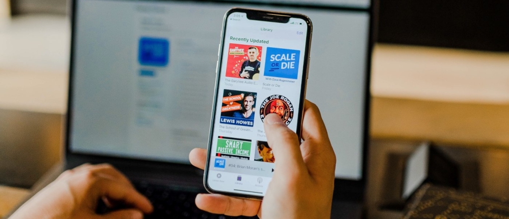 podkaster-dzho-rogan-poluchil-ot-spotify-do-250-millionov-dollarov-za-partnerstvo