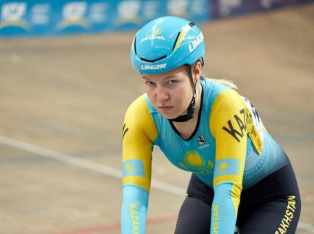 rinata-sultanova-zavoevala-zoloto-na-kubke-azii-po-velosportu-na-treke