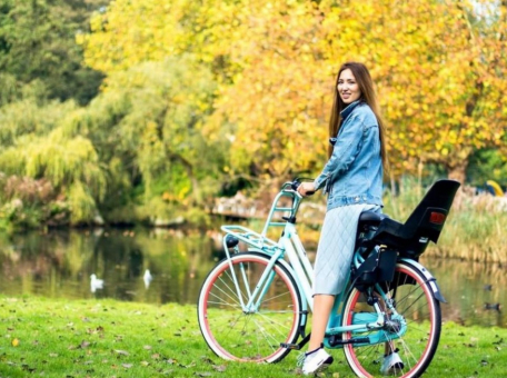 walk-around-amsterdam-anti-glamour-underground-parties-and-unusual-shopping