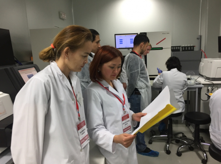 o-perspektivnoy-v-kazahstane-professii-vracha-genetika-i-o-tom-v-chem-pol-za-novyh-tehnologiy