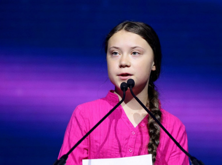 greta-tunberg-primet-uchastie-v-zasedanii-evrokomissii-po-klimatu