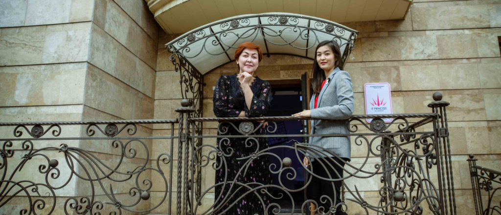 it-princess-academy-gde-vashu-doch-nauchat-programmirovaniyu-dizaynu-i-kreativnosti